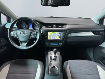 Toyota Avensis - 11