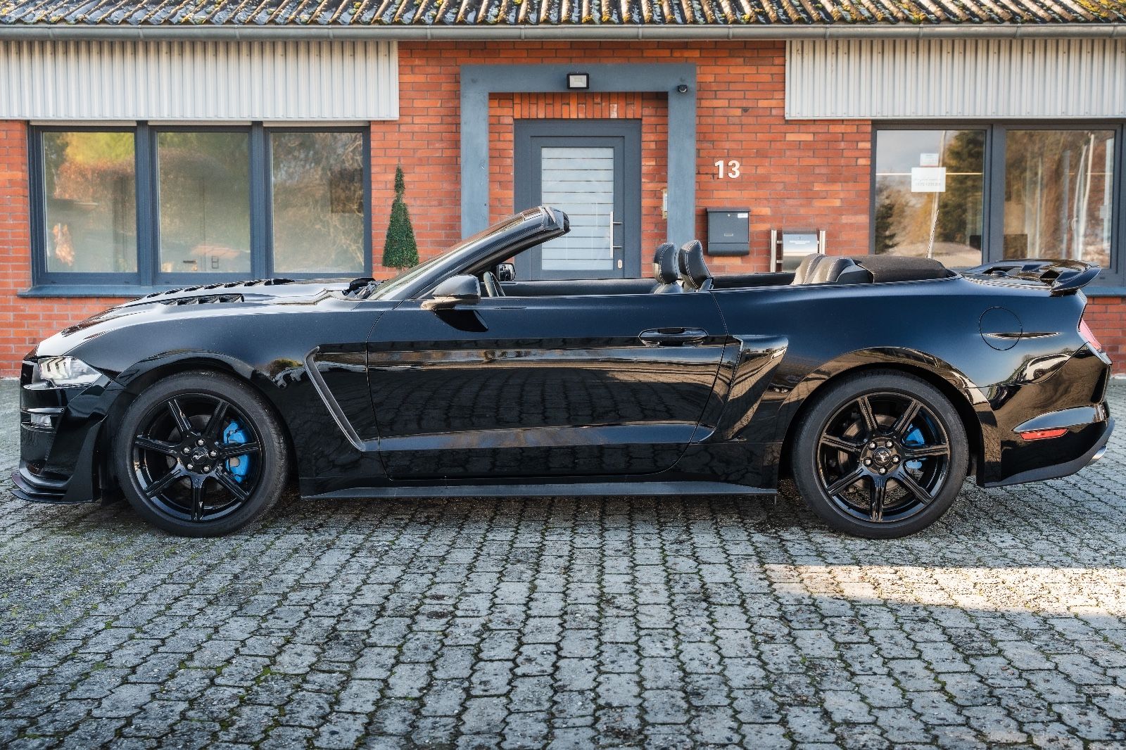 Ford Mustang 2.3 EcoBoost/Cabrio/SHZ/S.Luft/Navi/Led imagem 3