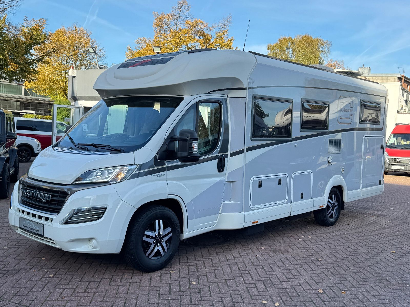 Fahrzeugabbildung Carthago C-Tourer T 148 LE H SOLAR TV SAT HUBBETT KAMERA