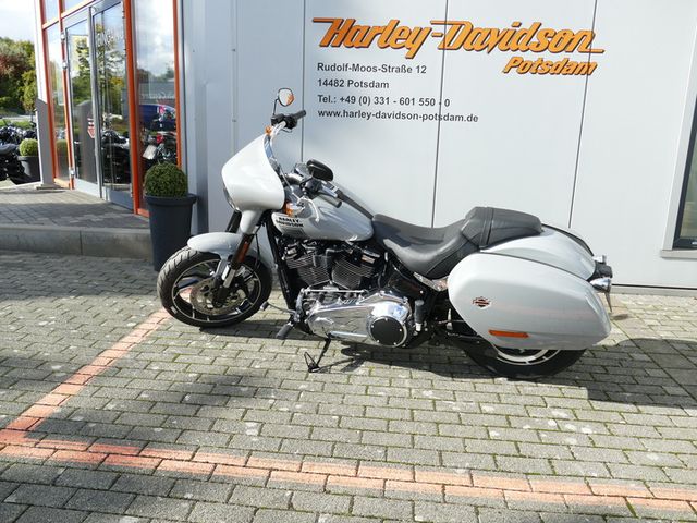 Harley-Davidson SPORT GLIDE FLSB