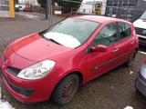 Renault Clio 1.5 dCi *Klimaautomatik* - Renault Clio aus 2006 mit Diesel-Antrieb