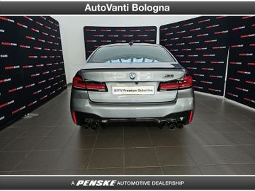 BMW M5 - 5