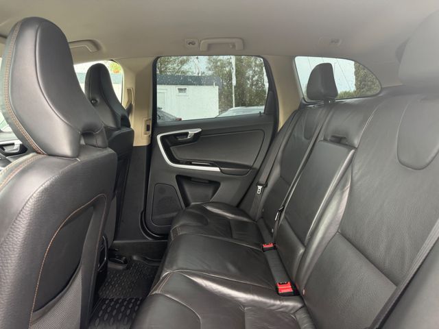 Volvo XC60 XC 60 5-Zylinder Summum AWD