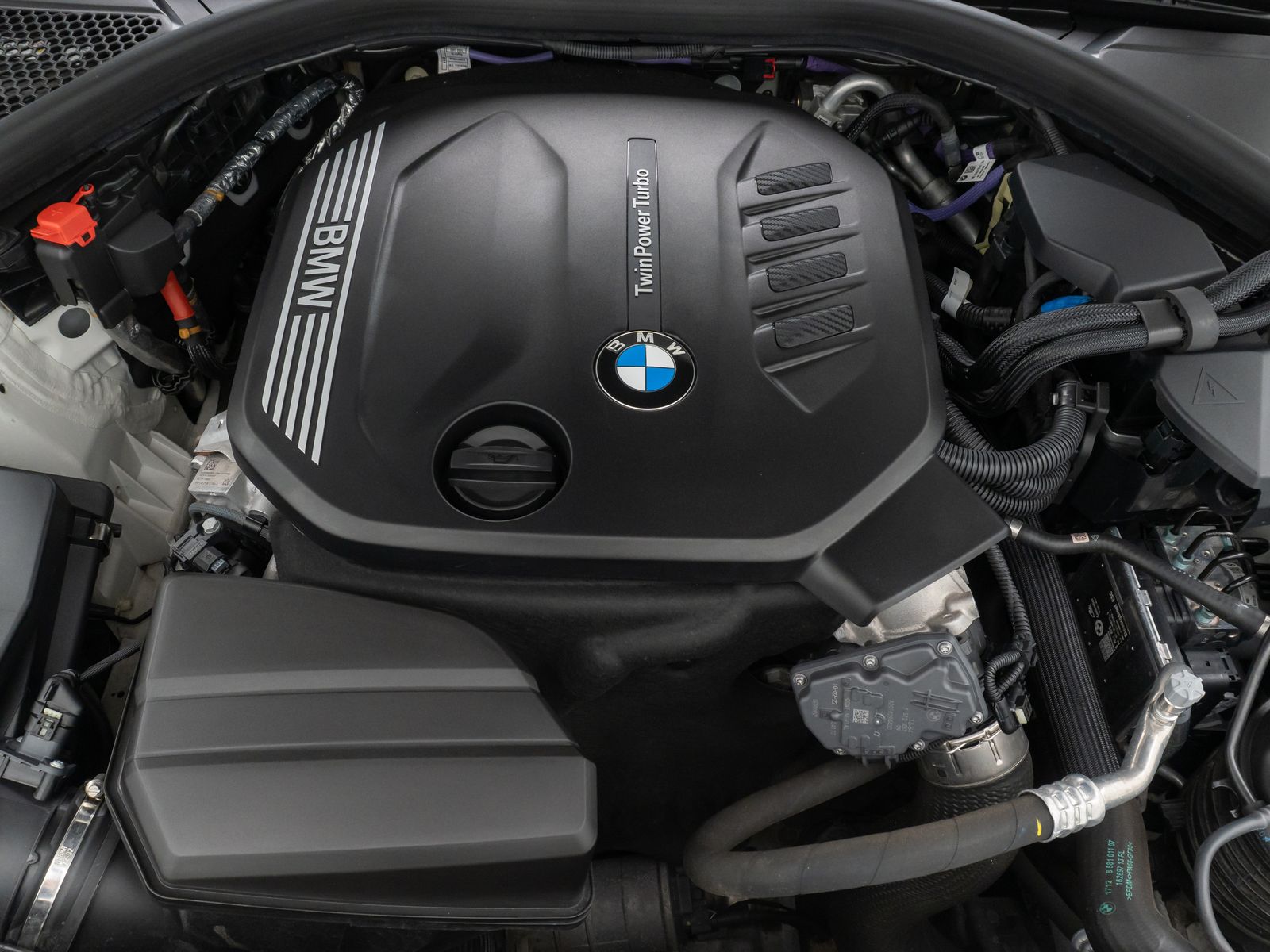 Fahrzeugabbildung BMW 320d M Sport Alarm DAB Kamera Komfort CockpitPro