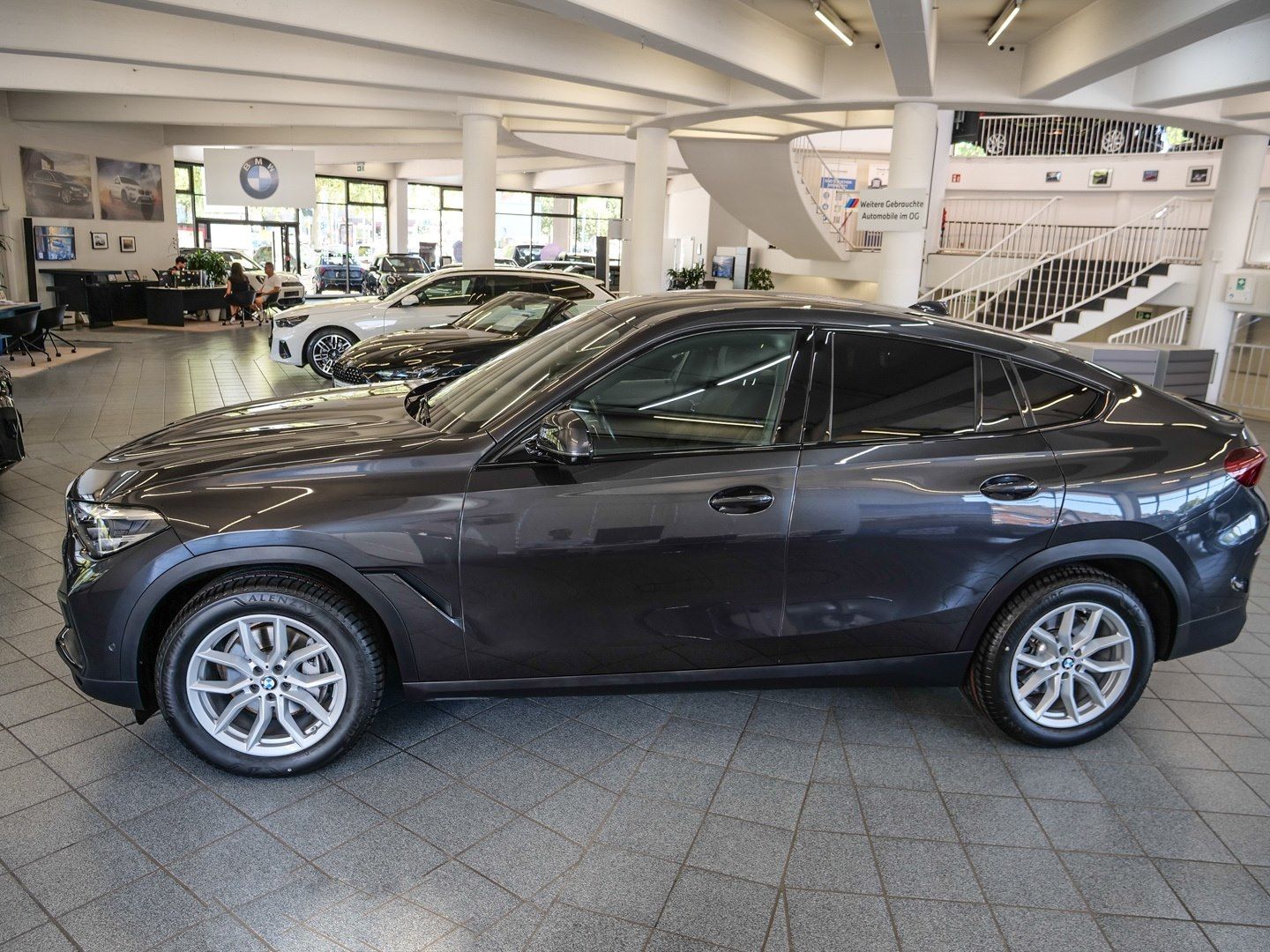 BMW X6 xDrive30d Aut Nav LED AHK Parkass+RFK 19" foto 4