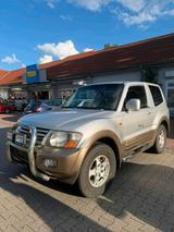 Mitsubishi Pajero 3.2 - gebrauchte Mitsubishi Pajero aus dem Jahr 2002