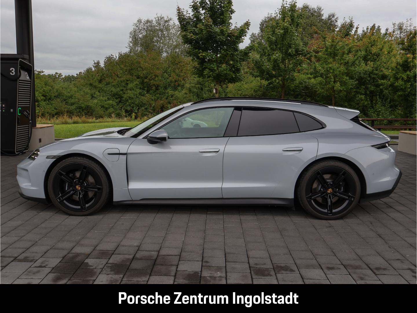 Porsche Taycan Sport Turismo BOSE, HD-Matrix, Panoramada