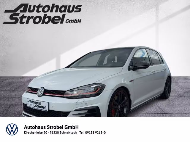 Volkswagen Golf VII GTI Performance 2.0 TSI DSG ACC LED Nav