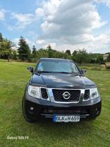 Nissan Pathfinder - Nissan Pathfinder: Automatik
