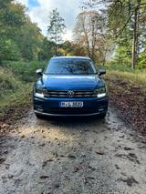 Volkswagen Tiguan Allspace 2.0 TDI SCR 140kW DSG 4MOT C... - blaue Volkswagen Tiguan Allspace