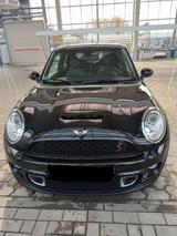MINI Cooper S R56 - MINI Cooper S: R56