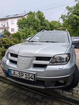 Mitsubishi Outlander 2.0 Invite 4WD Invite - gebrauchte Mitsubishi Outlander aus dem Jahr 2005