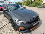 BMW 330 Baureihe 3 Touring 330 d M Sport*1.HAND* - BMW 330 mit Diesel-Antrieb: Schwarz, Kombi