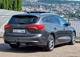 Ford Focus *DEZEMBER AKTION*PDC V+H*AHK*TWA*B&O*HUD - Ford Focus: D