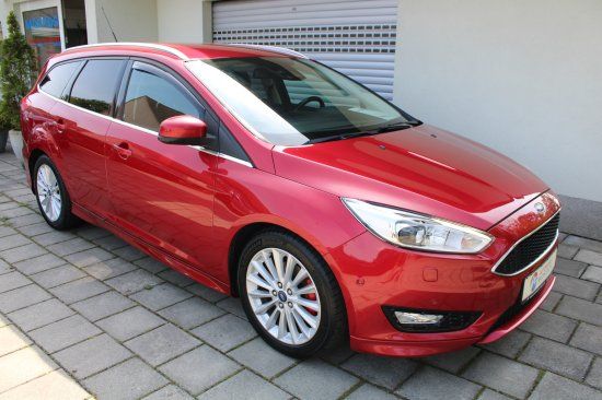 Ford Focus Turnier 1.5 EcoBoost Titanium BiXenon Navi