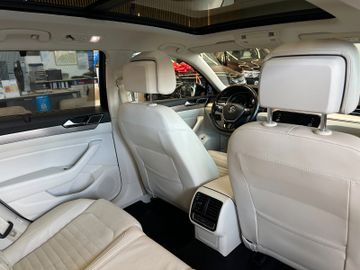 Volkswagen Highline  *4Motion*Pano*Led*Kamera*Massage*
