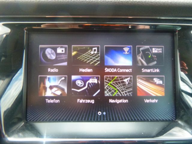 Fahrzeugabbildung Skoda Fabia Combi 1,0 TSI >NAV/LED/SHZ/PDC<