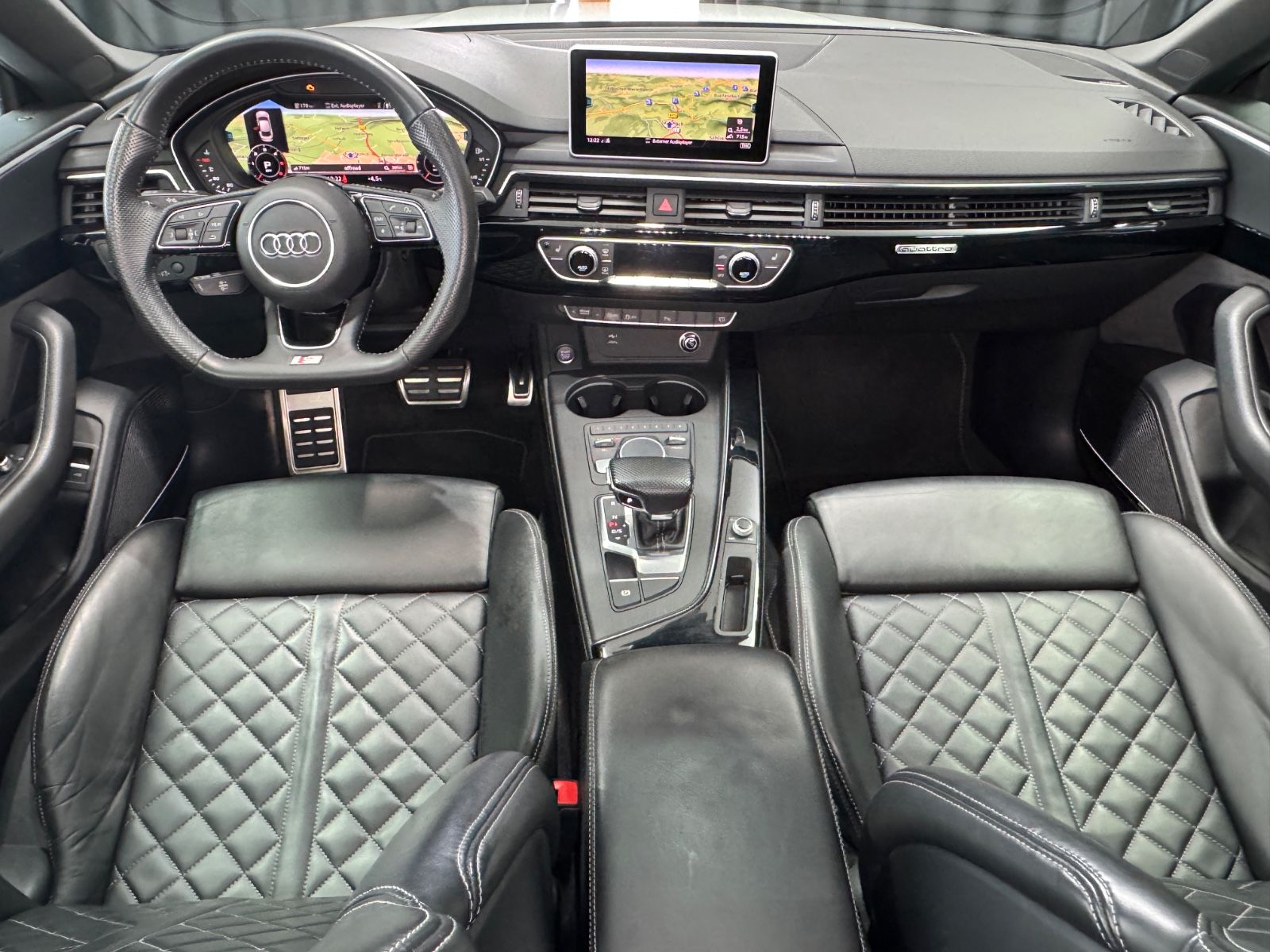 Fahrzeugabbildung Audi A5 Sportback quattro S-LINE|RS-SITZE|MASSAGE|B&O