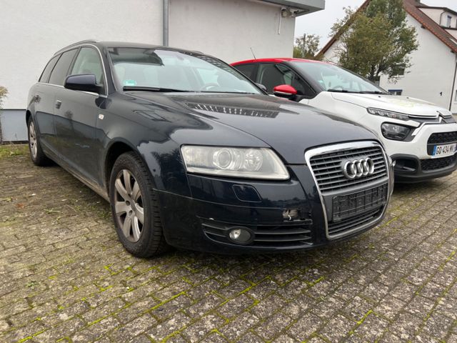 Fahrzeugabbildung Audi A6 Avant 2.8 FSI Motorschaden