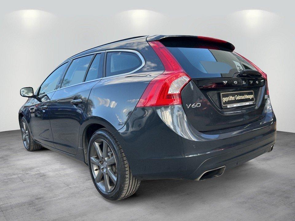Volvo V60 T5 Momentum Standheizung FAM-P