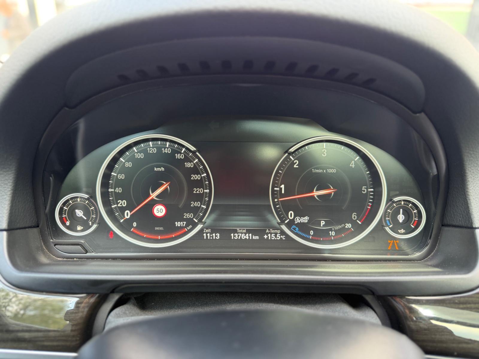 BMW 530 xDrive* H&K*HUD*PANO*LEDER*ACC*AHK*XENON*LED