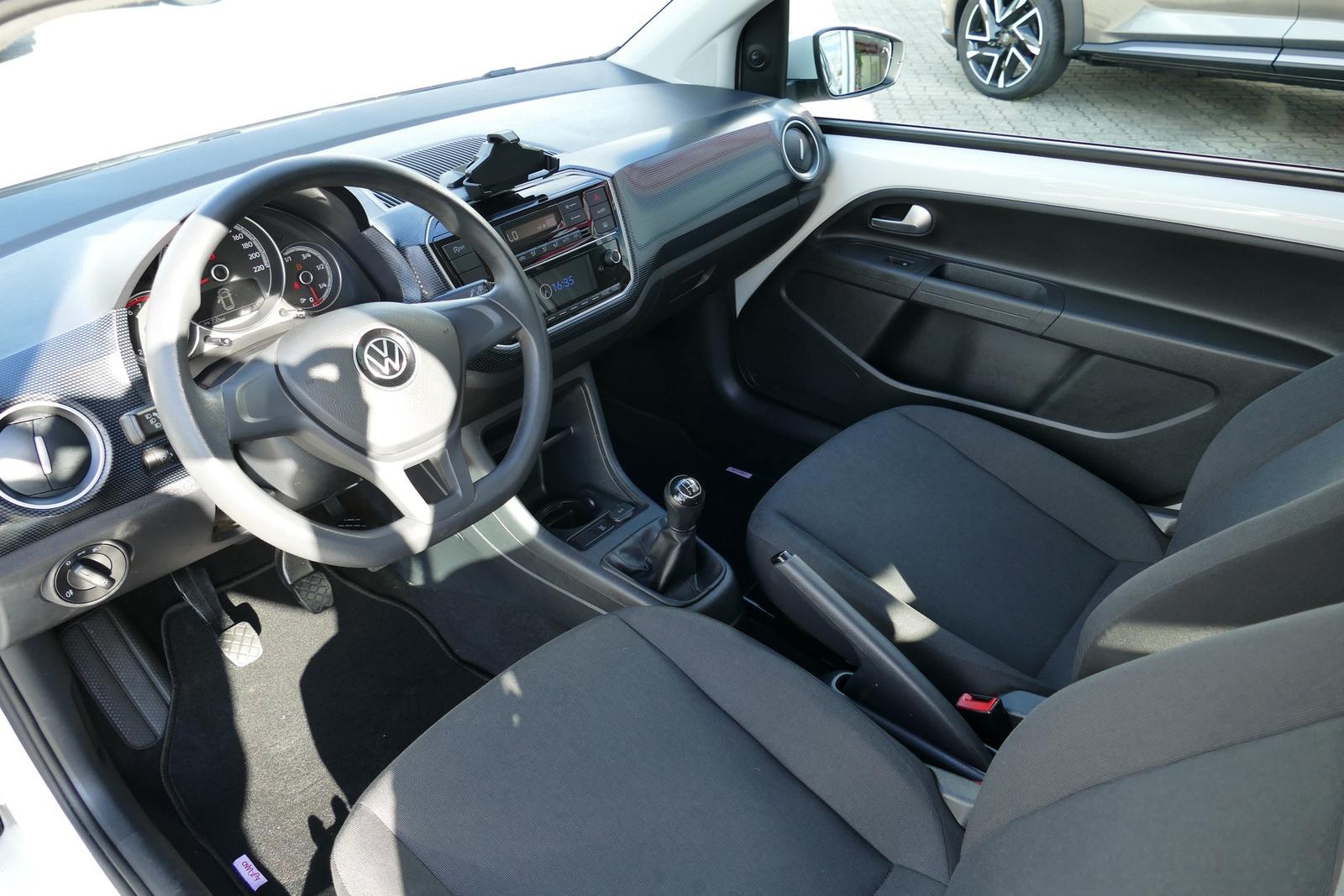 Volkswagen Up 1.0 Klimaaut. Spurhalte Bluetooth USB, миниатюра 8