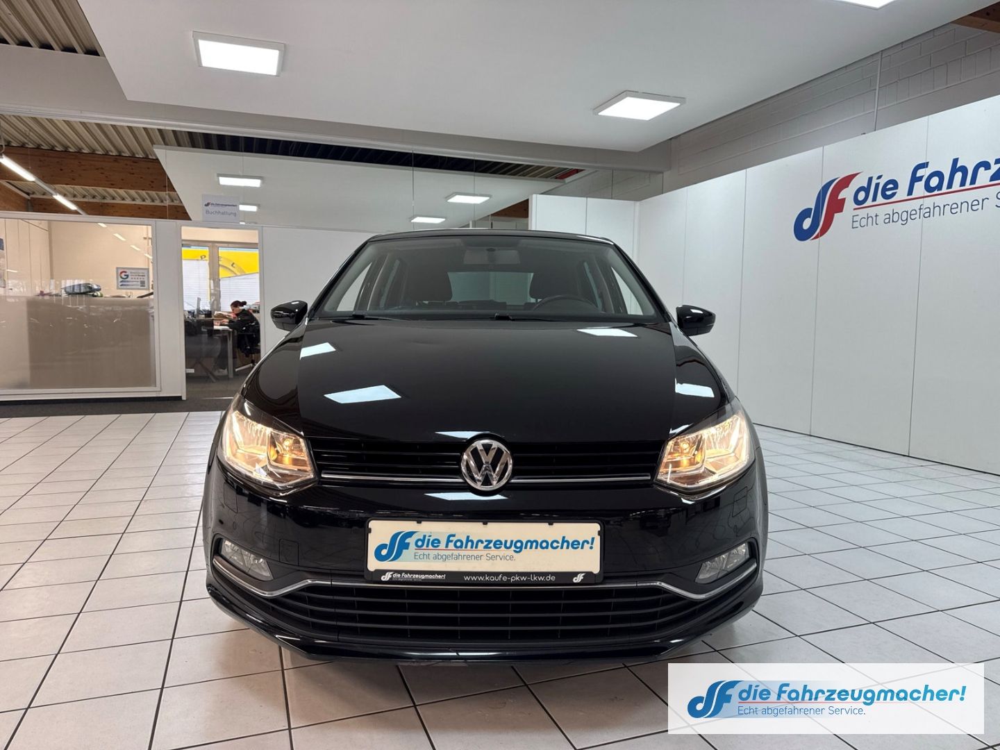 Fahrzeugabbildung Volkswagen Polo V Allstar BMT Start-Stopp Klimaautom SHZ PD