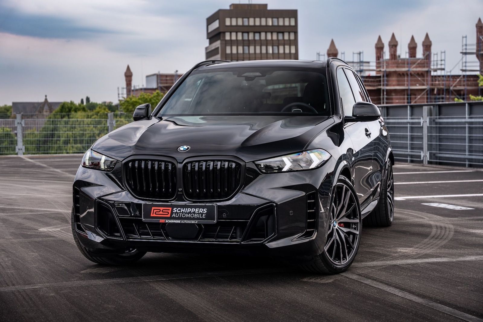 Fahrzeugabbildung BMW X5 40d xD M-SPORT PRO|AHK|MASSAGE|LIFT|CARBON