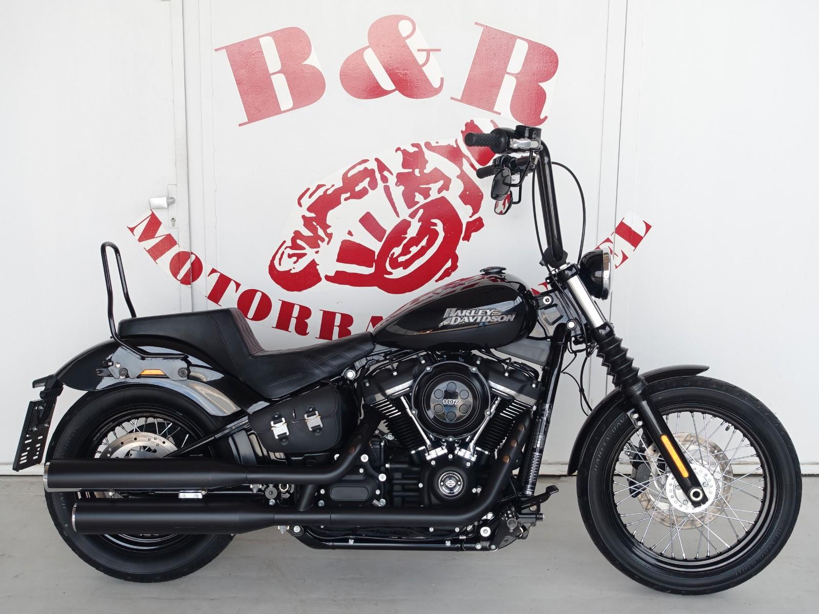 Harley-Davidson Street Bob 1.Hand - Scheckheft erst 6025 km
