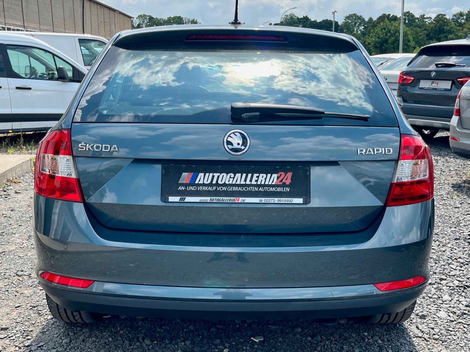Fahrzeugabbildung SKODA Rapid 1.2 Spaceback Cool Edition Klima PDC 2.HD