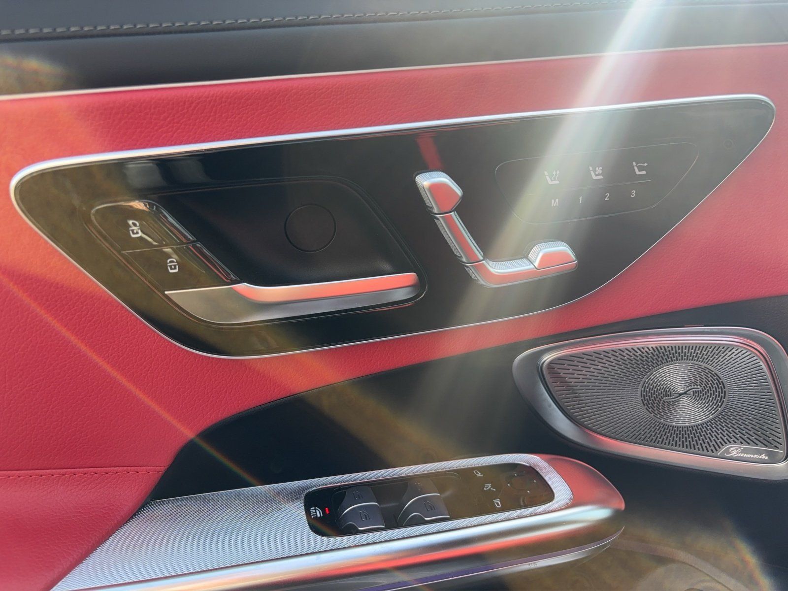 Fahrzeugabbildung Mercedes-Benz CLE 450 Cab AMG Prem+ MAGNO Standhzg AHK Sitzkli