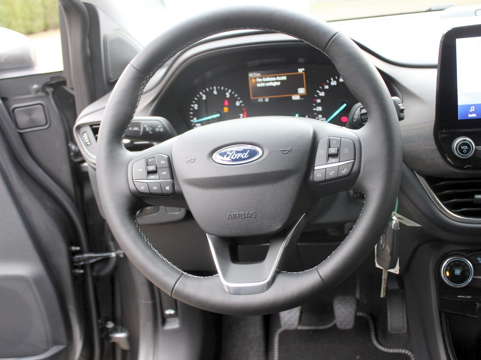 Fahrzeugabbildung Ford Puma Titanium X