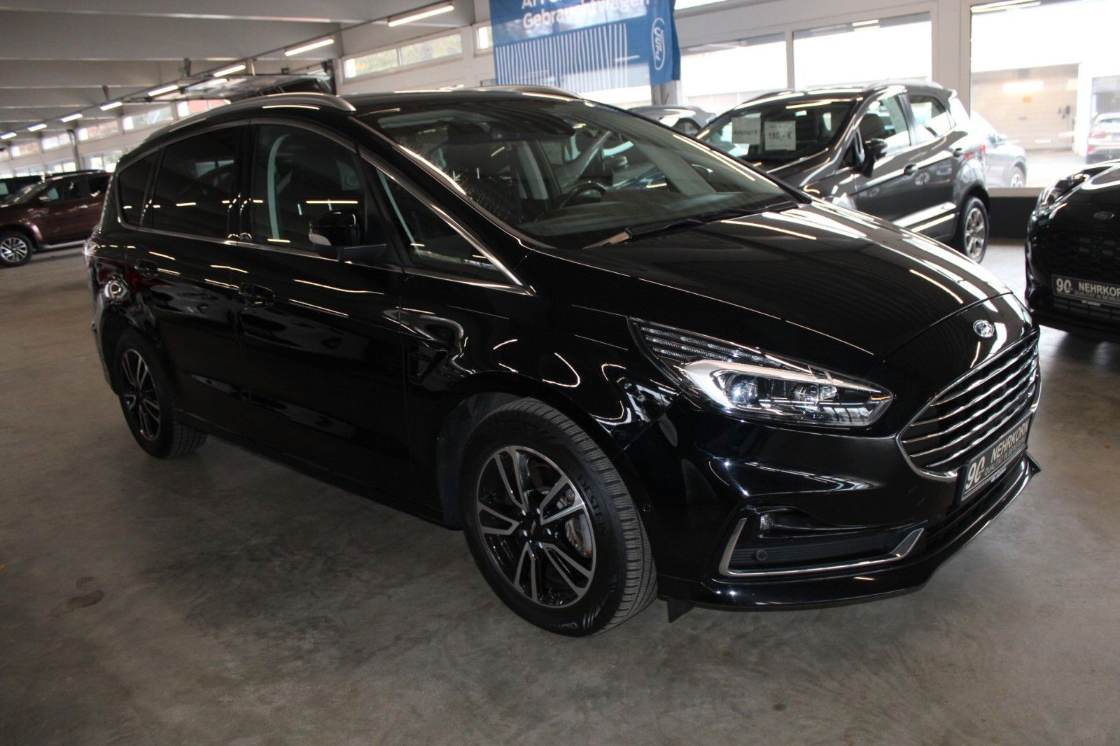 Fahrzeugabbildung Ford S-Max 140kW Titanium Automatik LED ACC CAM uvm.