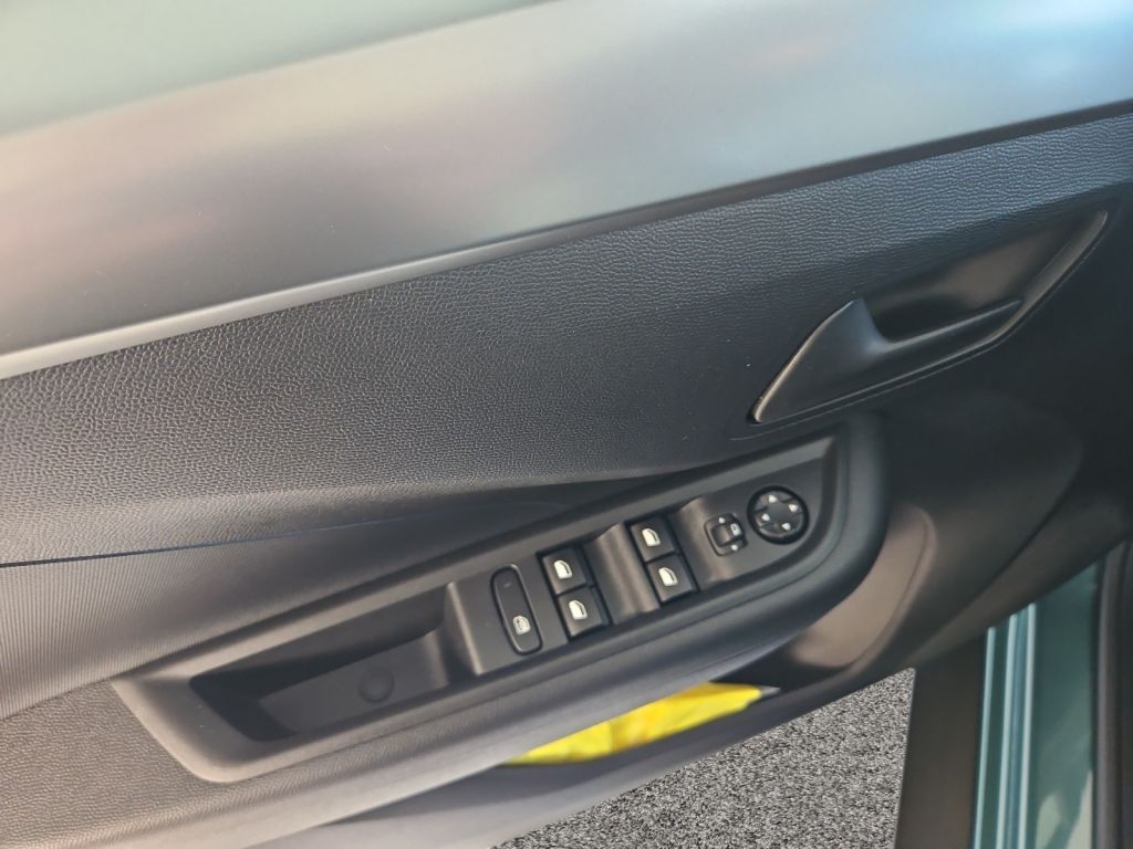 Fahrzeugabbildung Opel Frontera 1.2 DI Hybrid 48V eDCT Edition