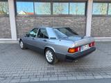 Mercedes-Benz 190 E 2.6 - Mercedes-Benz 190: Limousine