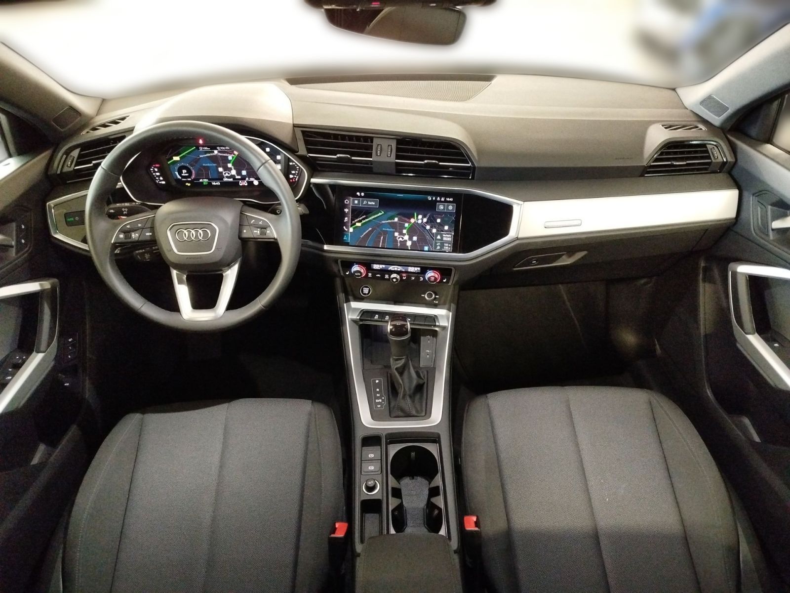 Audi Q3 - Bild 12