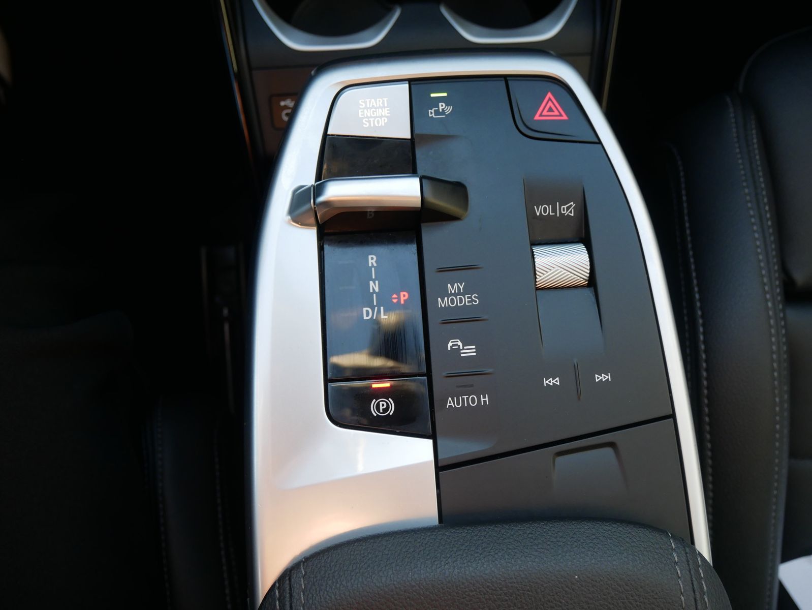 BMW X1 xDrive20d xLine Head-Up HK HiFi DAB LED Shz foto 22