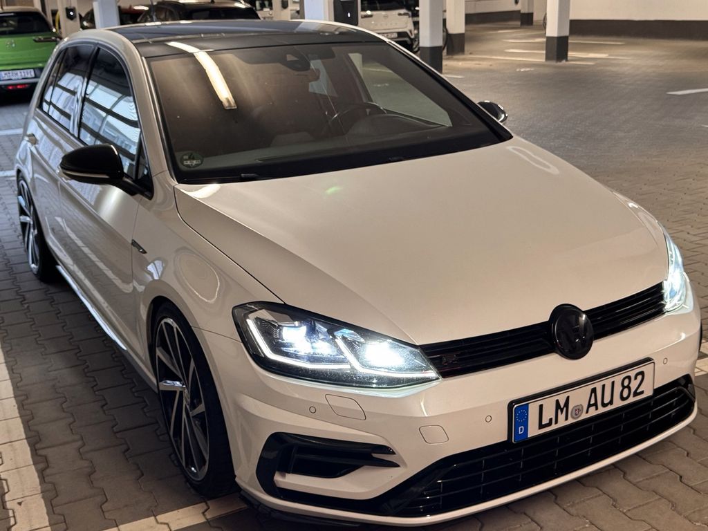 Image of Volkswagen Golf
