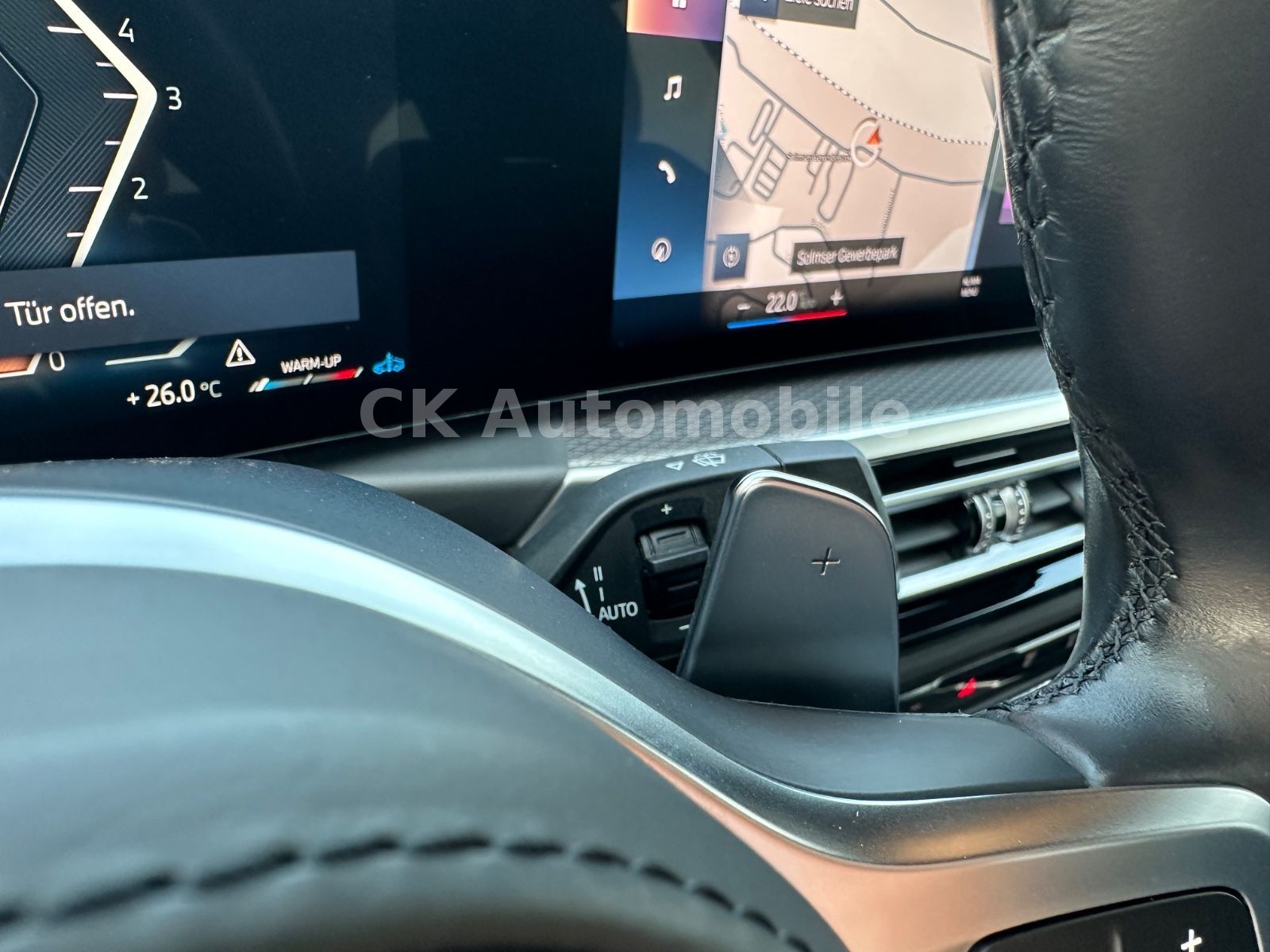 Fahrzeugabbildung BMW 330d xDrive Touring M-Sport/Navi/Head-Up/LED/Kam