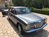 Mercedes-Benz Oldtimer Mercedes 220/8 - gebrauchte Mercedes-Benz 220 aus dem Jahr 1969