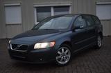 Volvo V50 Kombi 2.0 D Momentum*1.HD*AUTOMATIK*XENON* - gebrauchte Volvo V50 aus dem Jahr 2010