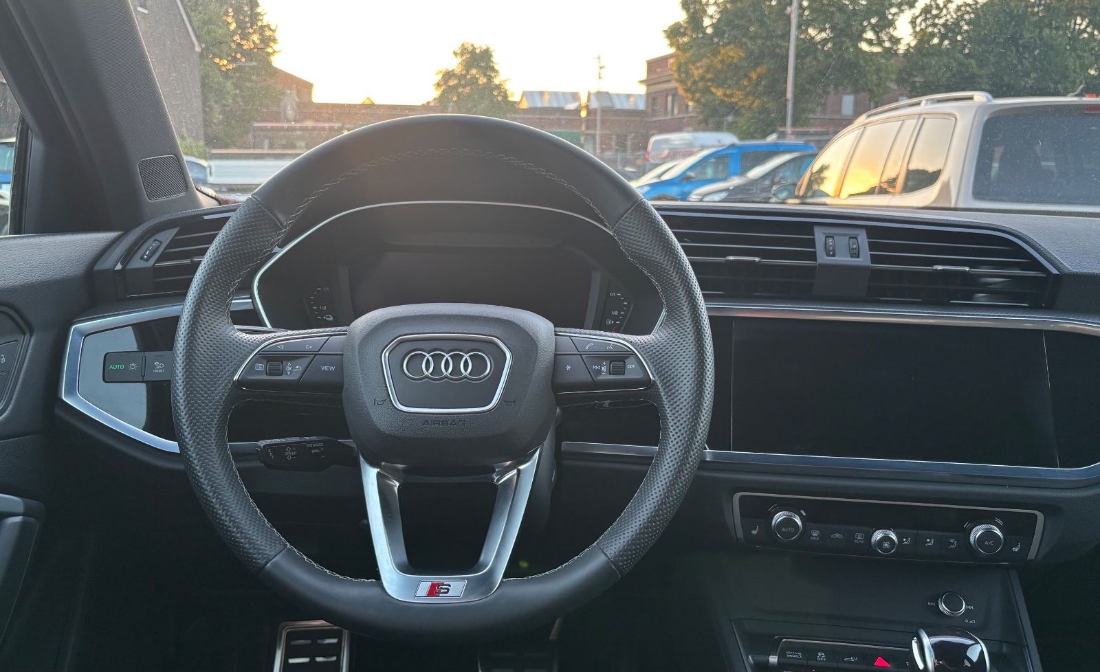 Audi Q3 45 TFSI e S-Line In*ACC*VIRTUAL CO*KLIMATIK* foto 17