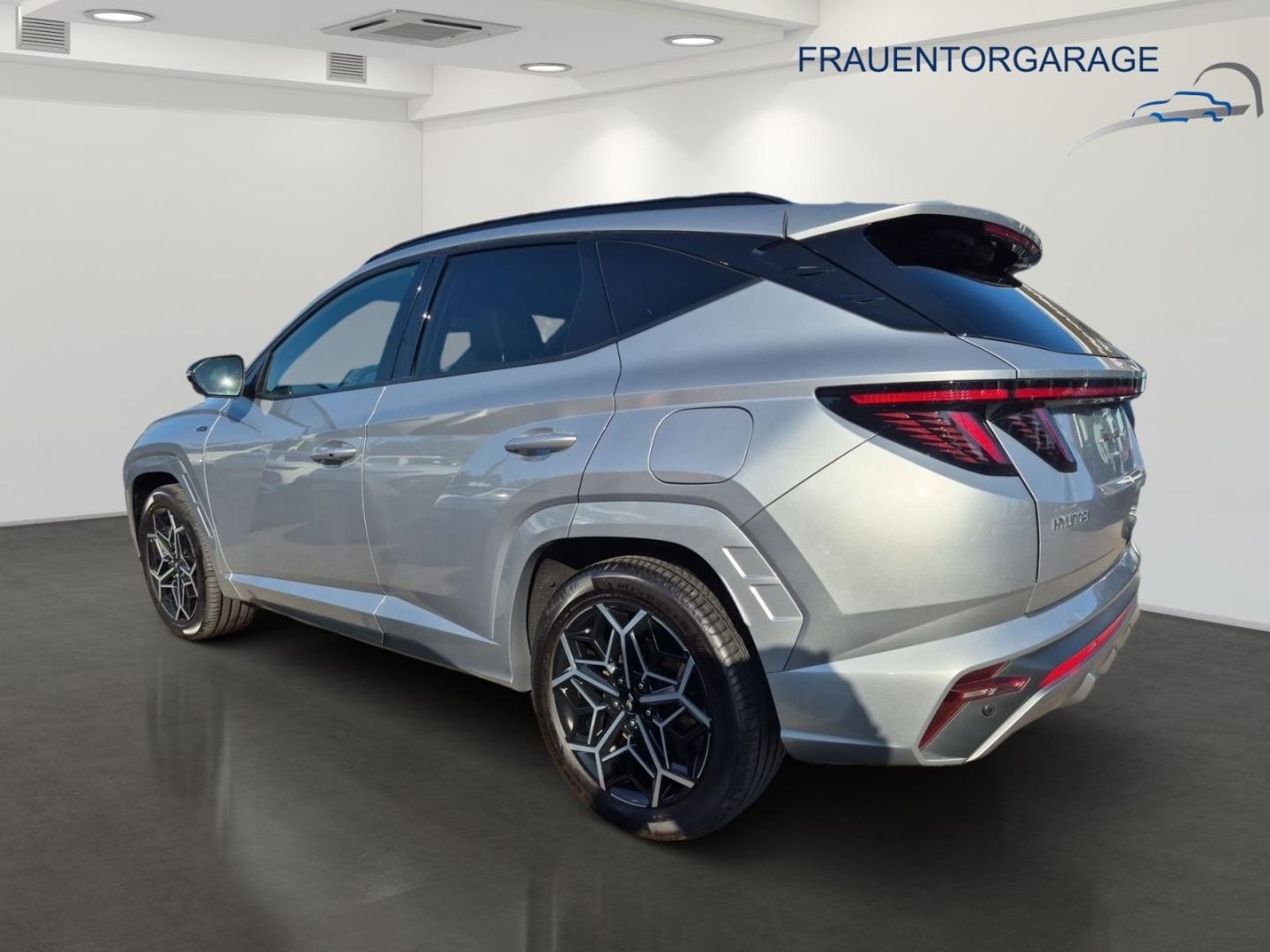 Fahrzeugabbildung Hyundai Tucson N Line Plug-In Hybrid 4WD El. Panodach Na