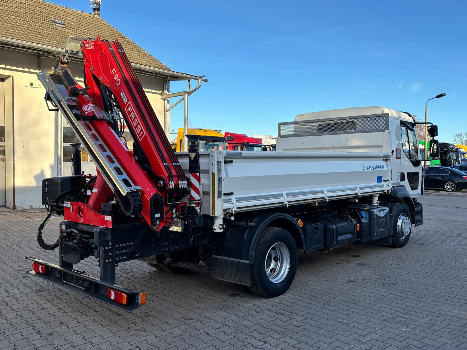 Renault D250 DTI8 Fassi F90B.1.22 E*FUNK*AHK*NEUWERTIG