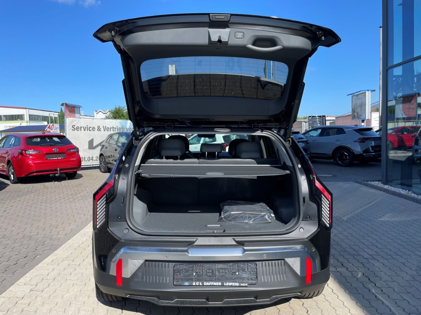 Fahrzeugabbildung Kia EV3 150 kW Earth LED totWinkAss 360 Kamera