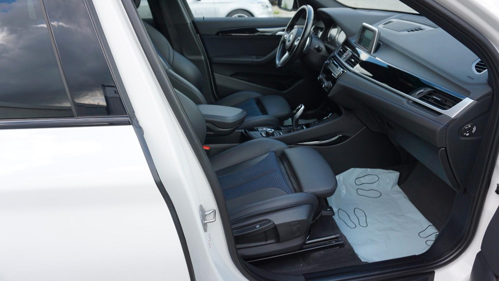 BMW X1 sDrive 20 i M Sport,LED,Kamera,AHK, 8 fach be, миниатюра 15