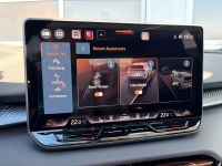 Cupra Terramar VZ 2.0 TSI DSG 4Drive PANO AHK 5J GAR bei Autohaus Landmann & Maier OHG