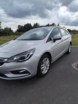 Opel Astra ST 1.6 Diesel Edition 81kW S/S Edition - Opel Astra: 1.8