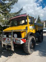 Mercedes-Benz Unimog 425 / 1500