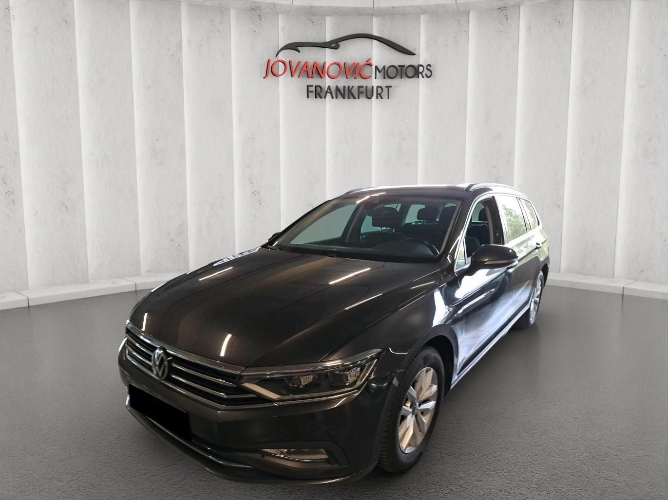 Volkswagen Passat 2.0 TDI Style DSG,IQ.Light,RFK,Navi*71